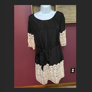 Gianni Bini Black Dress w/ Lace Detail - Small